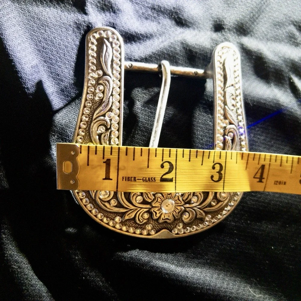 Western‎ Bling Belt Buckle Silver And Rhinestone Rodeo Country